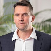 Stefan Oesterle Stefan Oesterle